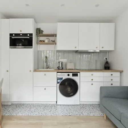 20 - Rue Sorbier Holiday home Paris